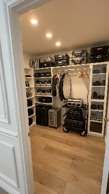 Spacious and Versatile Unit for Rent   3 Months Free 252 - Photo 3