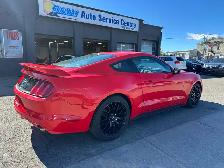 2015 Ford Mustang V6 - Photo 4