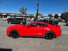 2015 Ford Mustang V6 - Photo 7