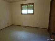 3 bedroom Lakeview area main floor suite-Avail Immediately - Photo 5