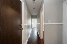 Renovated one bedroom, Roncesvalles and Queensway - ID 4561 - Photo 7