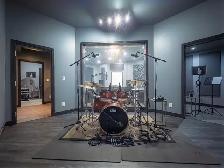 Professional Sound Studio   3 Months Rent Free 259