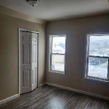 81 Charlotte St, West - Photo 2