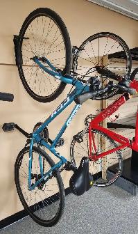 Variety of Bikes: Merida, Giant, Schwinn, CCM, Devinci, etc... - Photo 3