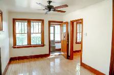 Cozy Varsity View character home - Photo 7