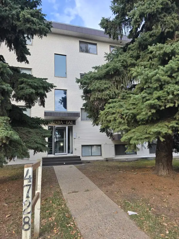 Beautifully Renovated 2 Bedroom in Waskasoo