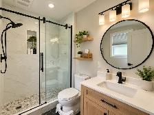 Pet-Friendly 3 Bedroom, 2 Bath with detached garage - Photo 10