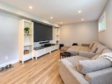 Pet-Friendly 3 Bedroom, 2 Bath with detached garage - Photo 11