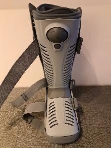 BOTTE DE MARCHE ORTHOPÉDIQUE. B - Photo 3