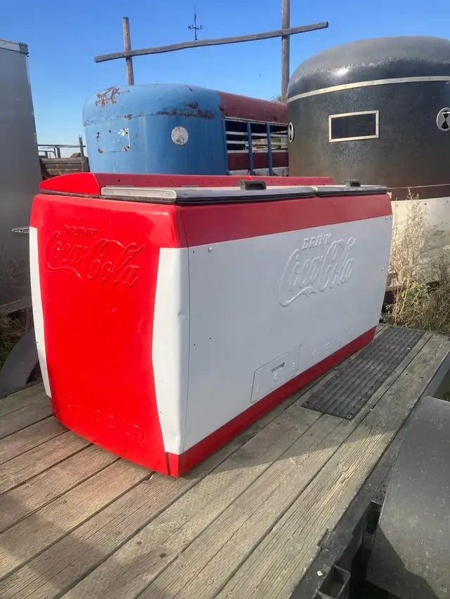 double Chest coke machine for sale