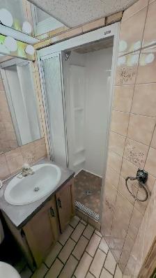 2 Bdrm - 5 Minute - Photo 8