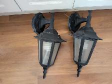Outdoor Light Fixtures For Sale - Photo 2
