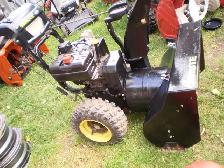 BRUTE  27inch gas Snowblower 2 Stage - Photo 4