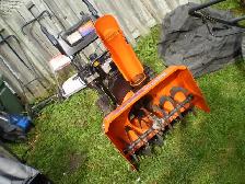 Husqvarna 10527STE  gas Snowblower 2 Stage