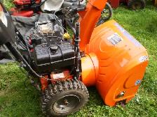 Husqvarna 10527STE  gas Snowblower 2 Stage - Photo 4