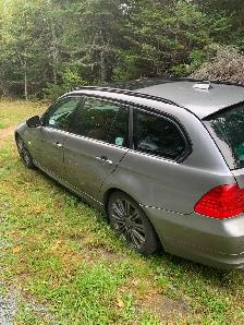 2011 BMW 328i xdrive for parts or repair - Photo 3