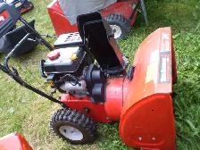 Yard Machines  24inch 208cc gas Snowblower 2 Stage - Photo 3
