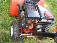 Yard Machines  24inch 208cc gas Snowblower 2 Stage - Photo 6