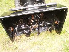 ARIENS  SNO-TEK  24inch 9.5Hp gas  Snowblower 2 Stage - Photo 2