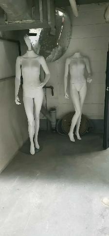 mannequin - Photo 2