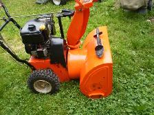 ARIENS  624E  24inch  gas  Snowblower 2 Stage - Photo 4