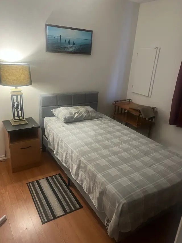 Chambre à louer/ Room for rent