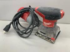 Milwaukee 6020 Sheet Sander