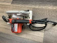 Milwaukee 6390 Circular Saw - Photo 3