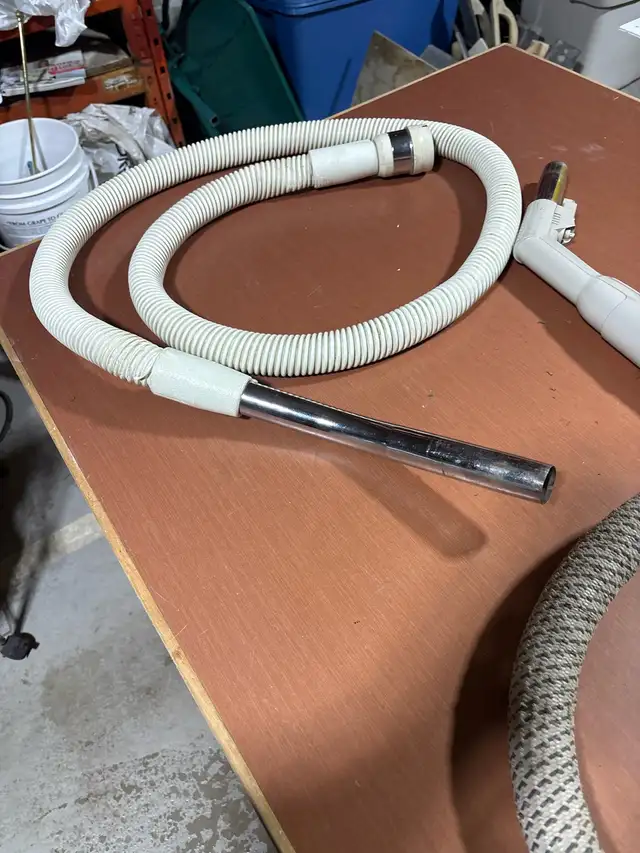 Electrolux Vacuum Cleaner Hose ( generic)