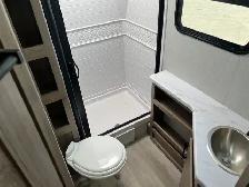 2024 Grand Design Imagine XLS 25DBESH, DOUBLE BUNKS, DUAL ACCESS - Photo 18
