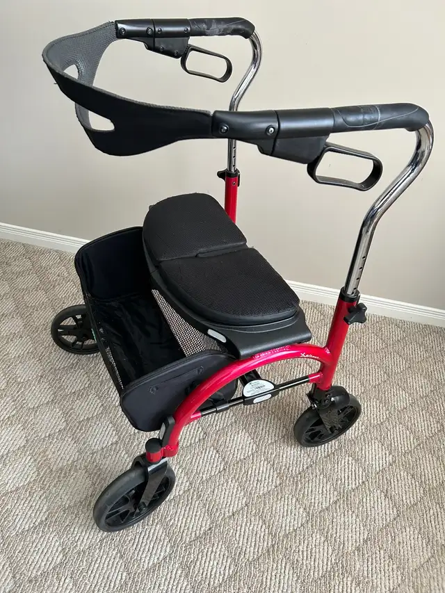 Wide Walker/Rollator