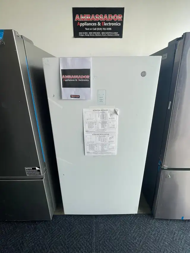NEW 32.88" GE Upright Freezer Frost Free (17.3 Cu.Ft)