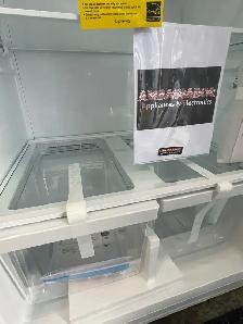 NEW 32.88" GE Upright Freezer Frost Free (17.3 Cu.Ft) - Photo 5