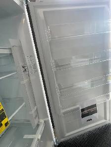 NEW 32.88" GE Upright Freezer Frost Free (17.3 Cu.Ft) - Photo 7