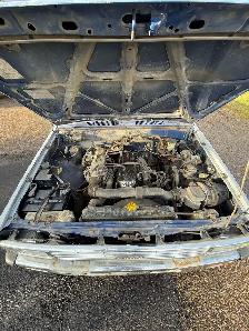 Toyota Pickup Truck - Photo 5