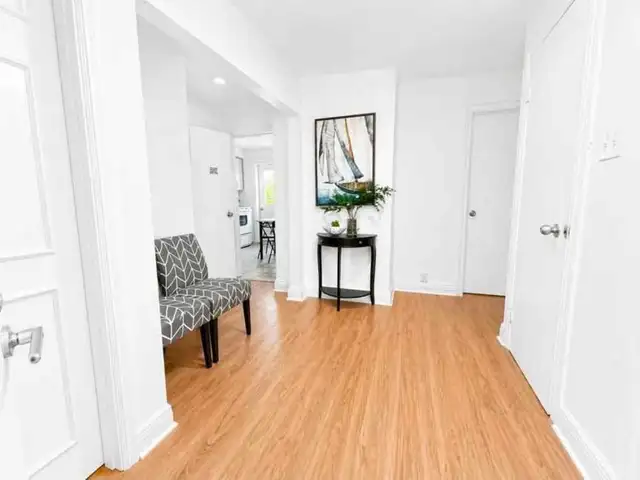 ROOM RENTALS/FURNISHED BEDROOMS FOR RENT/CHAMBRE MEUBLÉE FURNISH