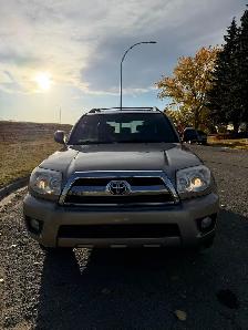 2007 Toyota 4Runner  MINT CONDITION - Photo 2