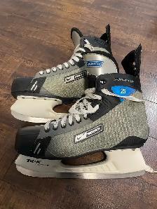 Bauer Supreme 25 Skates