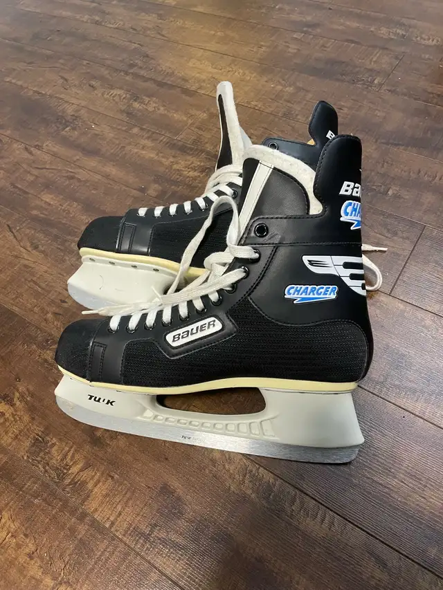 Bauer Charger Skates