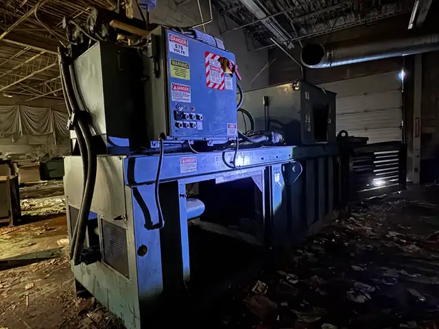 Marathon SE-504842-830 30HP Horizontal Baler
