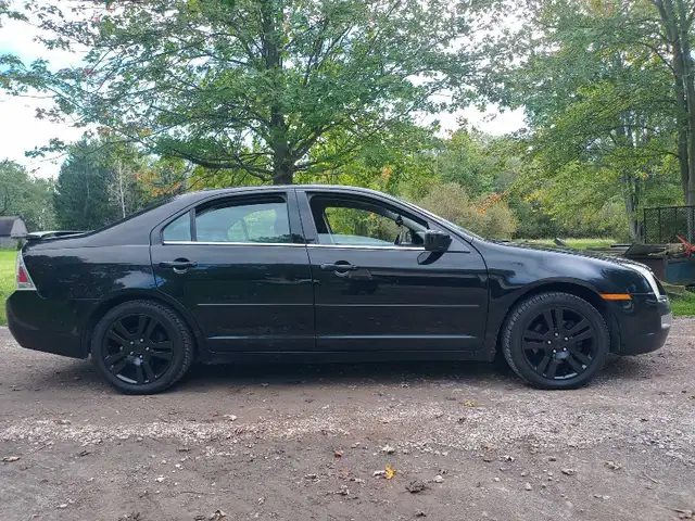 2007 Ford Fusion SEL V6 AWD sedan