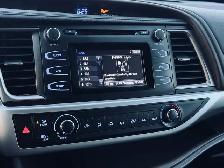 2018 Toyota Highlander AWD LE 8 PASSENGER - Photo 11