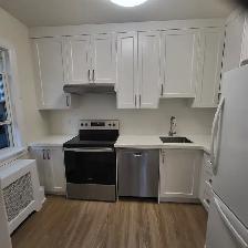 SPACIOUS & BEAUTIFULLY MAINTIANED 2- BEDROOM APARTMENT IN LEASID - Photo 7