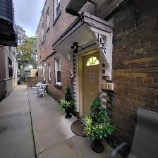 SPACIOUS & BEAUTIFULLY MAINTAINED 2 BEDROOM - APARTMENT, LEASIDE