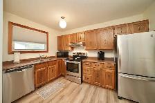 3 BEDROOM BUNGALOW FOR SALE IN TYNDALL PARK - Photo 3