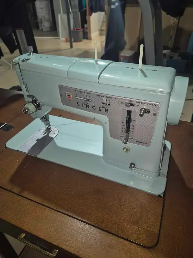 FREE Working Antique Singer Sewing Machine