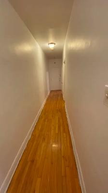Nice private room, next to metro Snowdon available now. - Photo 7
