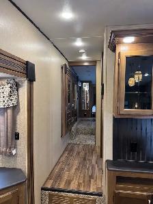 2018 Chaparral 280RLS - Photo 6