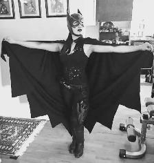 Batwomen Cowl - Photo 4