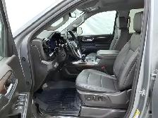 2024 GMC Sierra 1500 SLT Crew Cab Standard Box 4-Wheel Drive SLT - Photo 10